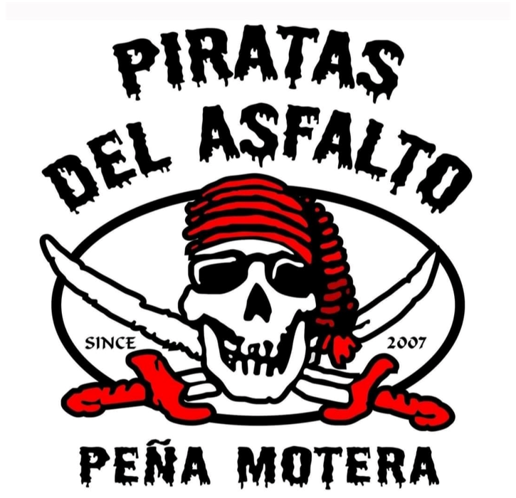 Los Piratas del Asfalto abordan Pozaldez con sus buques de dos ruedas